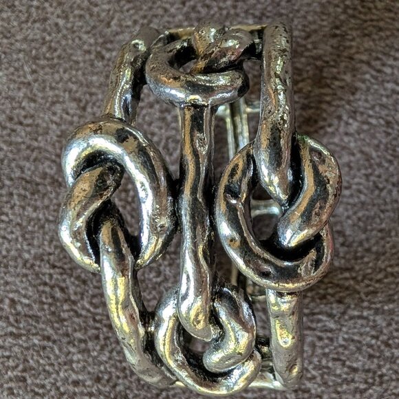 Vintage Knot Bracelet - Picture 5 of 9